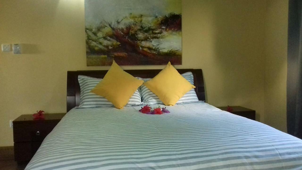 Апартаменты Shay Lyah Self Catering Виктория Экстерьер фото